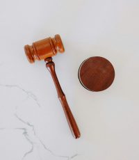 tingey-injury-law-firm-6sl88x150Xs-unsplash (5)